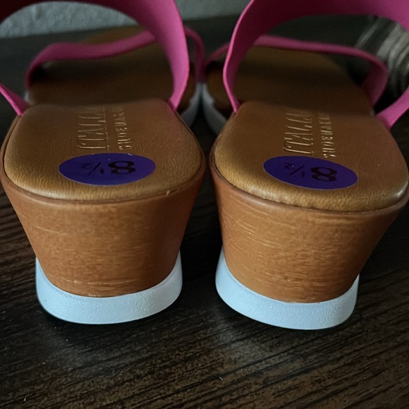 ITALIAN SHOE MAKERS ELASTIC STRAP WEDGE (SIZE 8 ) - Picture 6 of 11